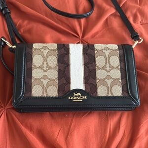 COACH ANNA WOMEN'S FOLDOVER CROSSBODY CLUTCH KHAKI BLACK MULTI JACQUARD STRIPE